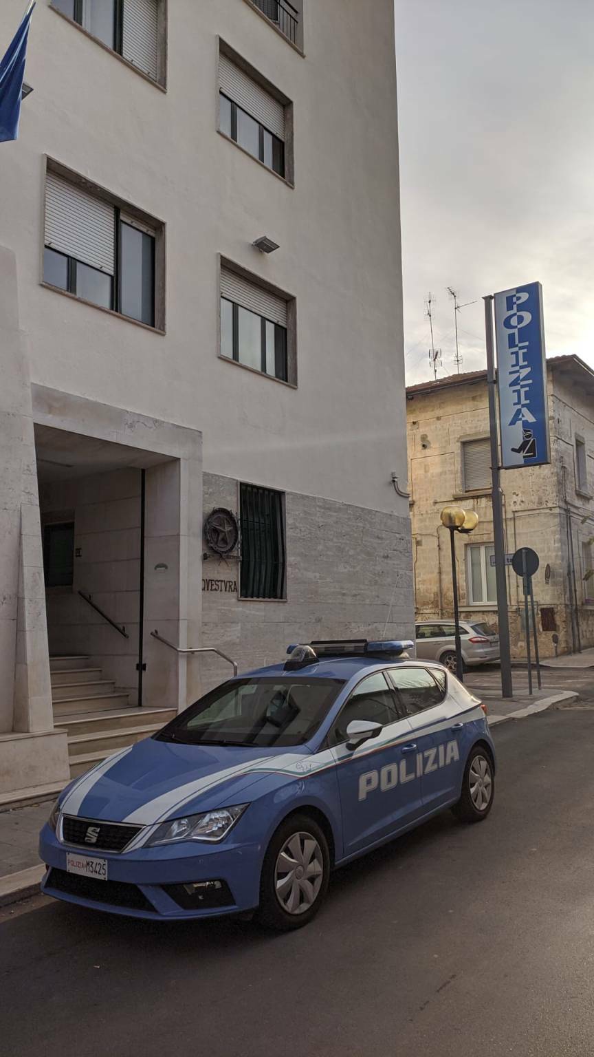 Aggredisce i genitori, 22enne arrestato a Matera