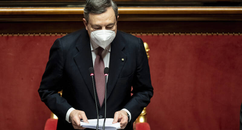 Mario Draghi il migliore di tutti? Sì, a prendere in giro gli italiani con la complicità dei “giornaloni”