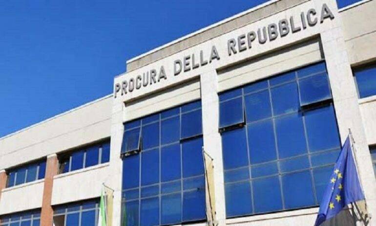 Ex segretario di Pittella condannato dal Tribunale di Roma per induzione alla corruzione