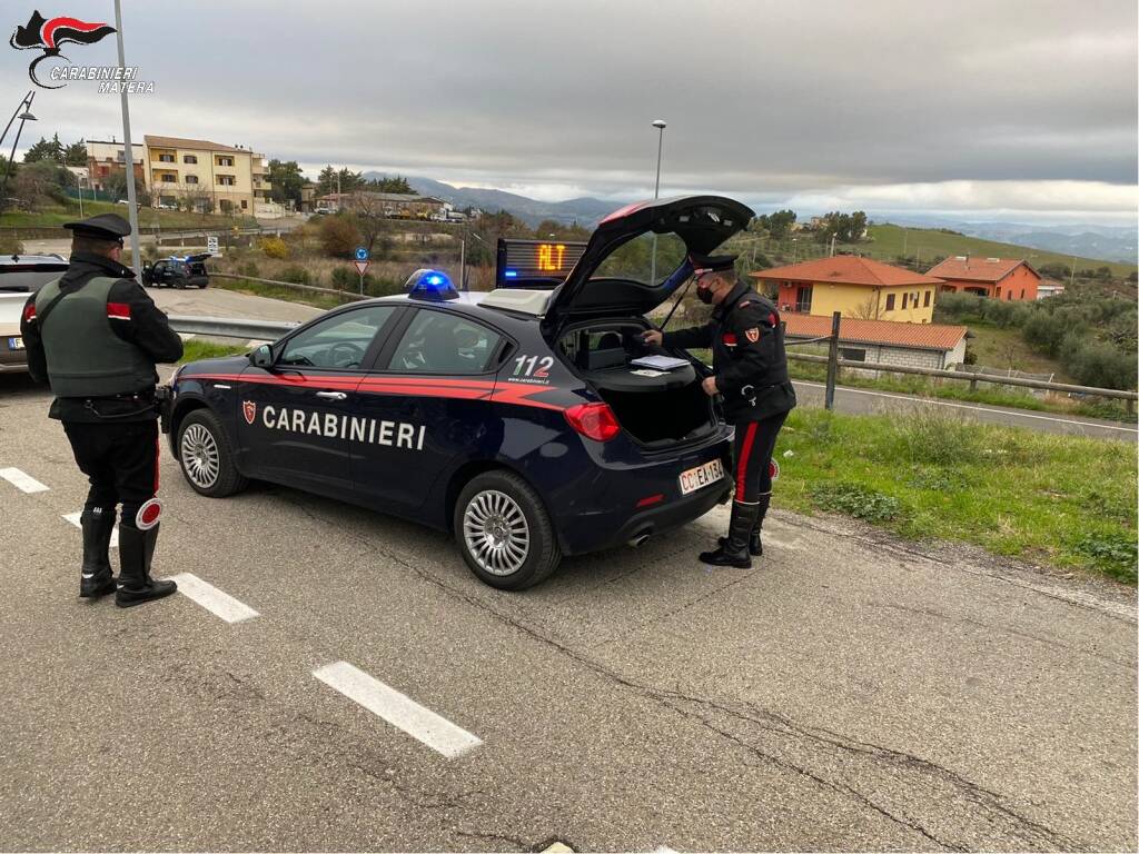 Policoro, ubriachi alla guida: due persone denunciate dai Carabinieri
