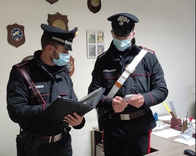 Detenzione e spaccio di droga, due arresti a Gorgoglione