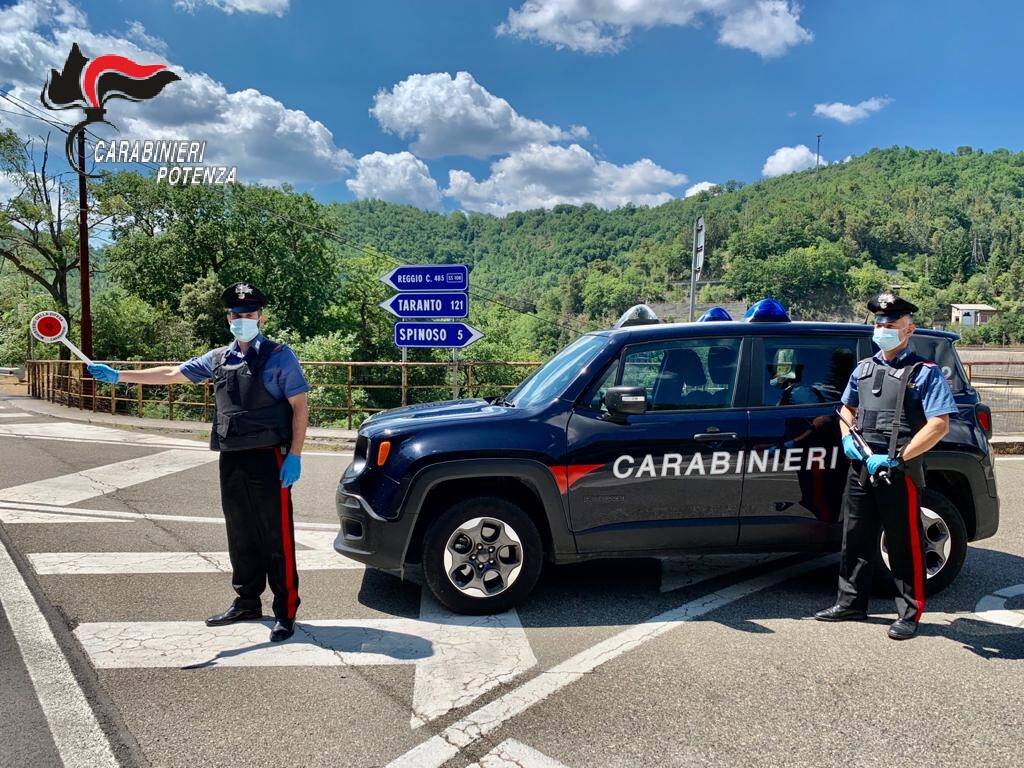 Potenza e provincia, controlli dei Carabinieri: 19 persone denunciate