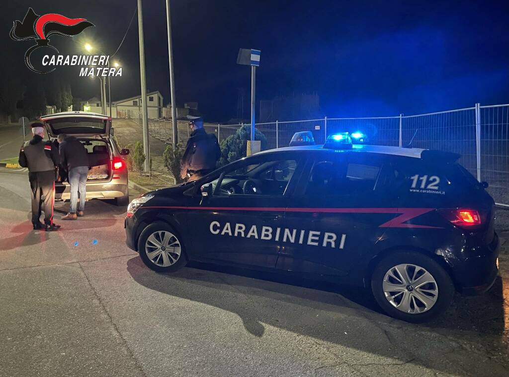 Matera e provincia, controlli a tappeto dei carabinieri: arresti e denunce