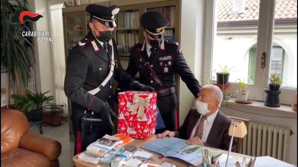 Potenza e provincia: I Carabinieri insieme agli anziani durante le festività natalizie e di fine anno