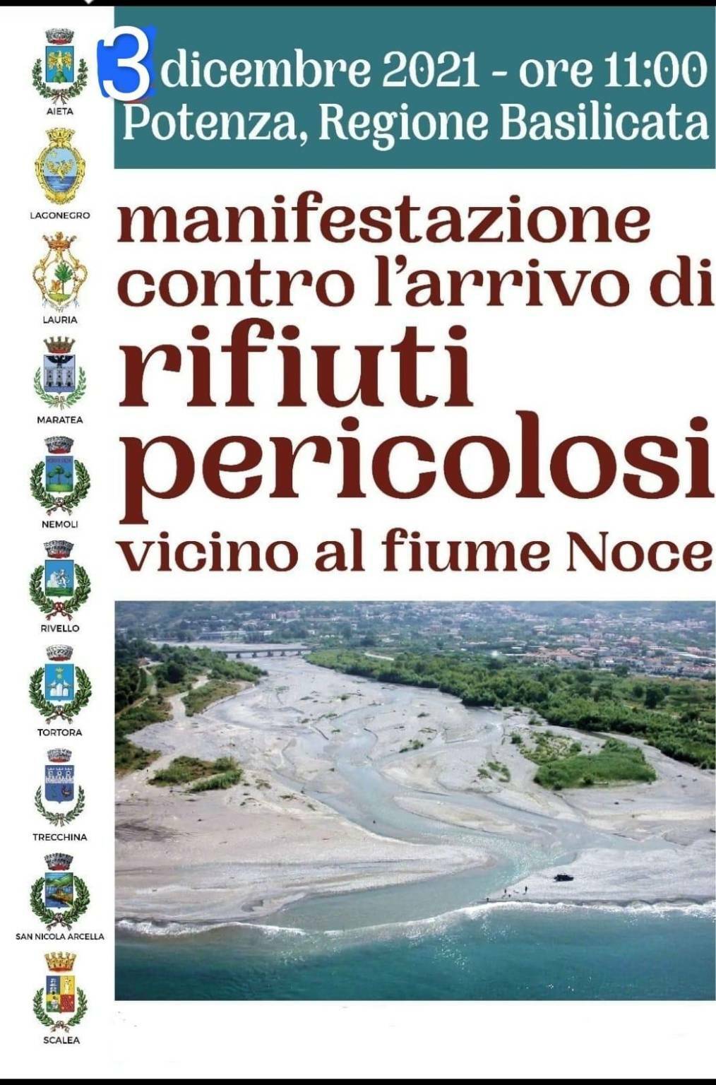 Impianto rifiuti Valle del Noce, i sindaci lucani e calabresi manifestano sotto la Regione Basilicata