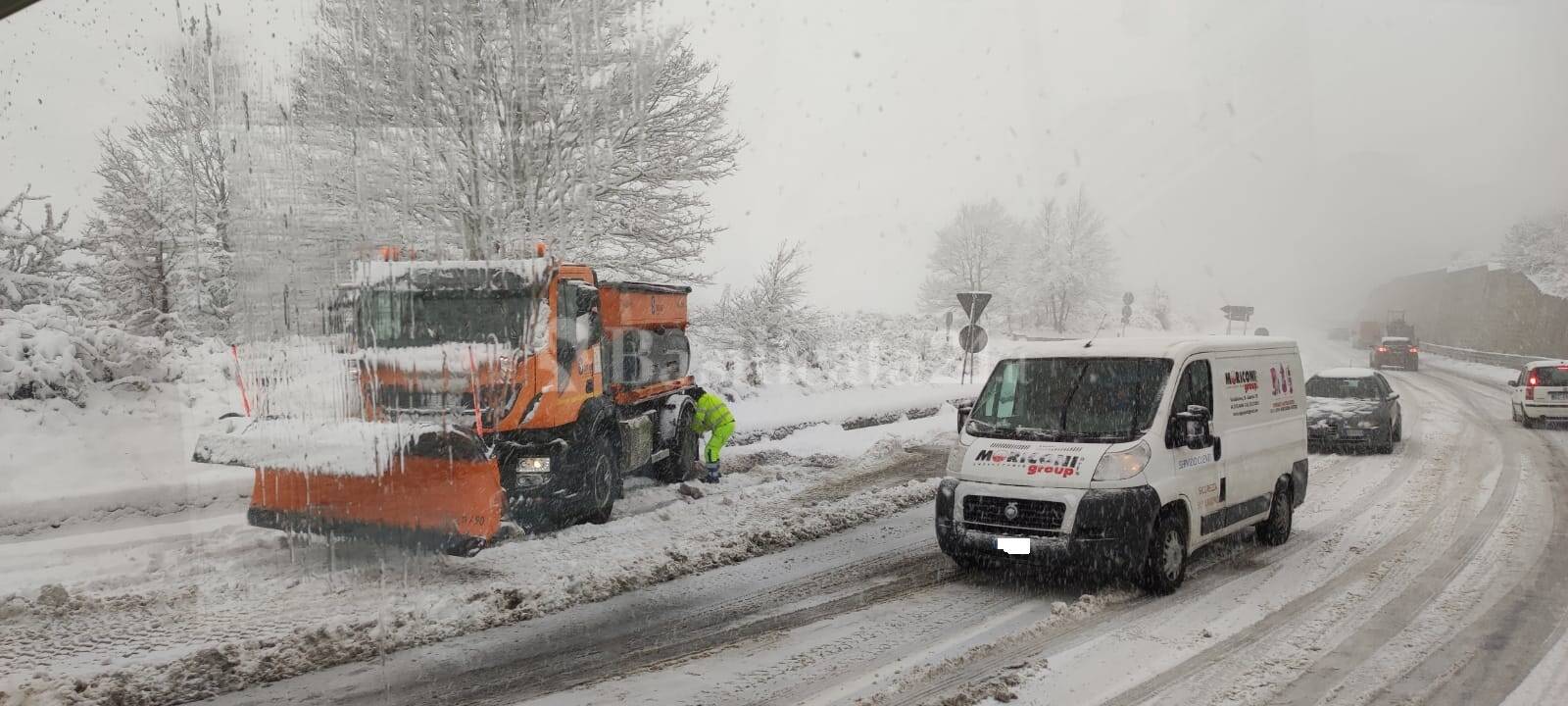 Spartineve in panne sulla Potenza-Melfi