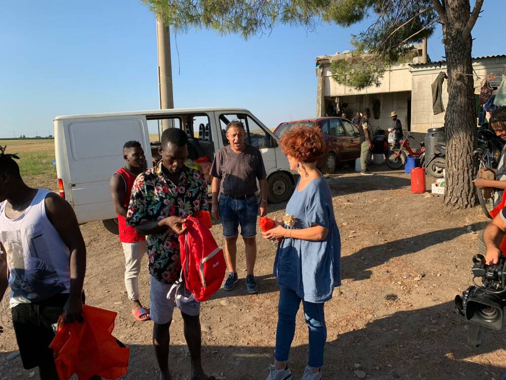 Migranti stagionali, al via in Basilicata il progetto di integrazione della Flai Cgil
