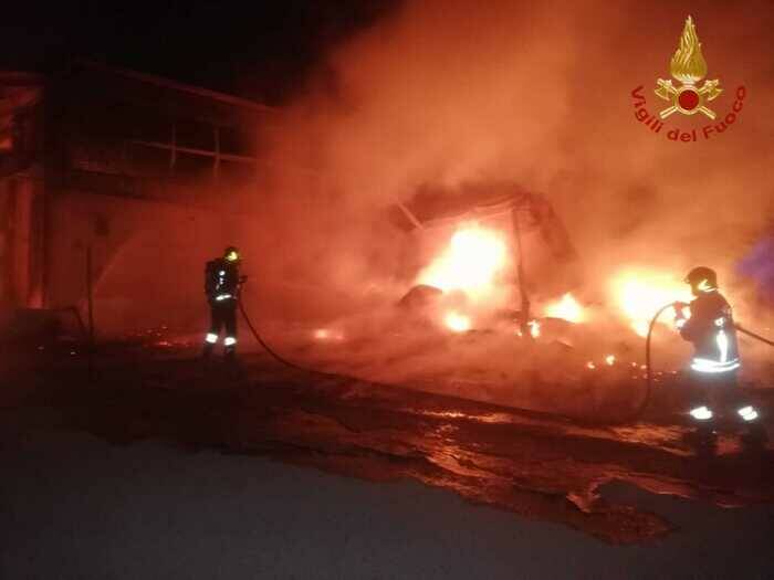 Incendio Scanzano, Ugl Matera: “Altro episodio che infanga il territorio”