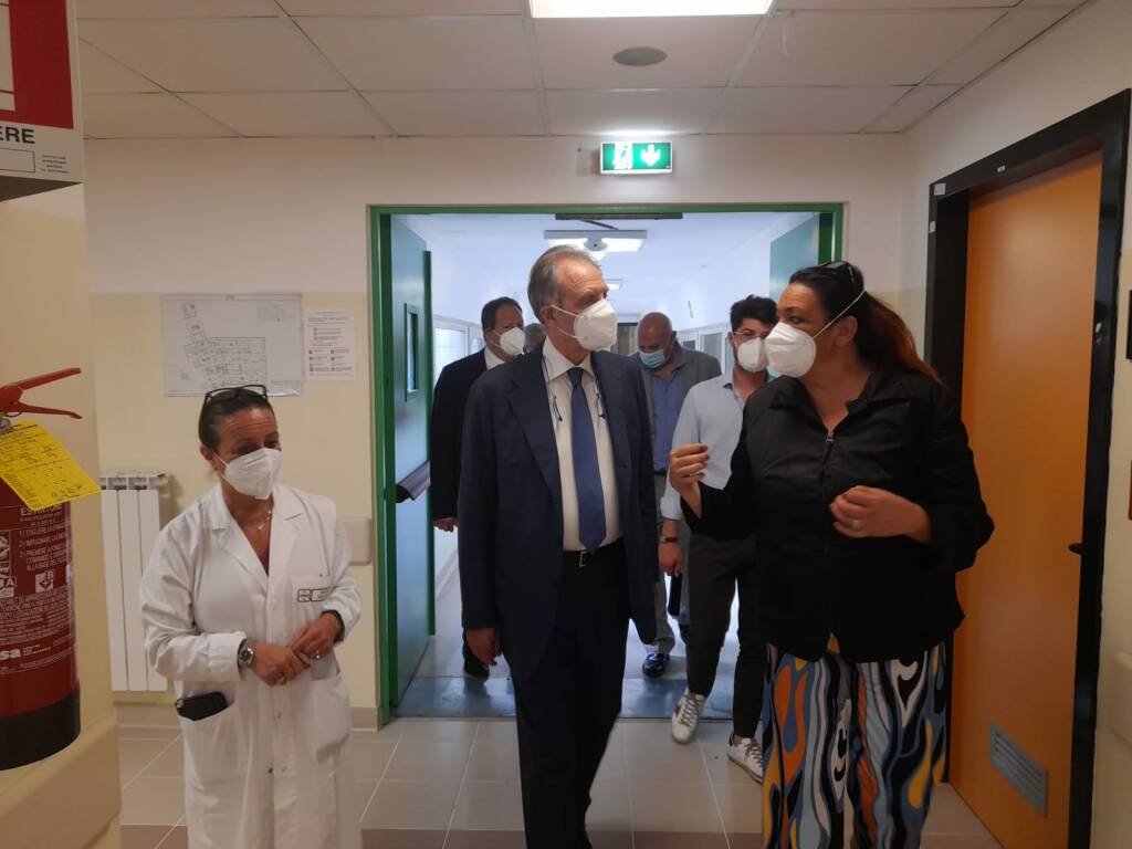 Bardi visita ospedale Matera
