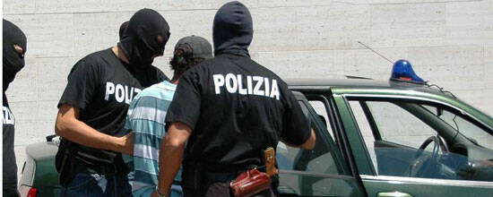 Mafia, arrestato il latitante lucano Nicola Lovisco: ricercato in tutta Europa