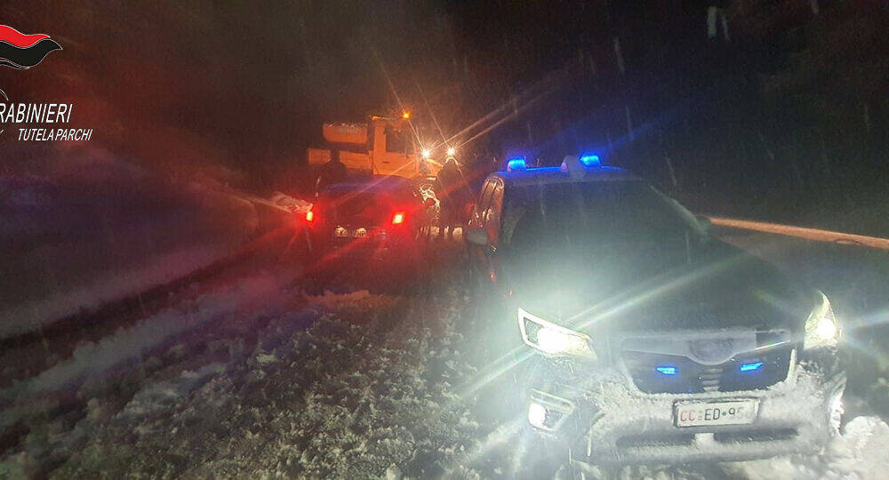 La neve blocca 40 persone sul Pollino, intervengono i Carabinieri forestali