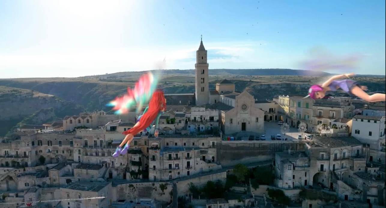 Le Winx in volo su Matera per raccontare “una delle 8 meraviglie d’Italia”