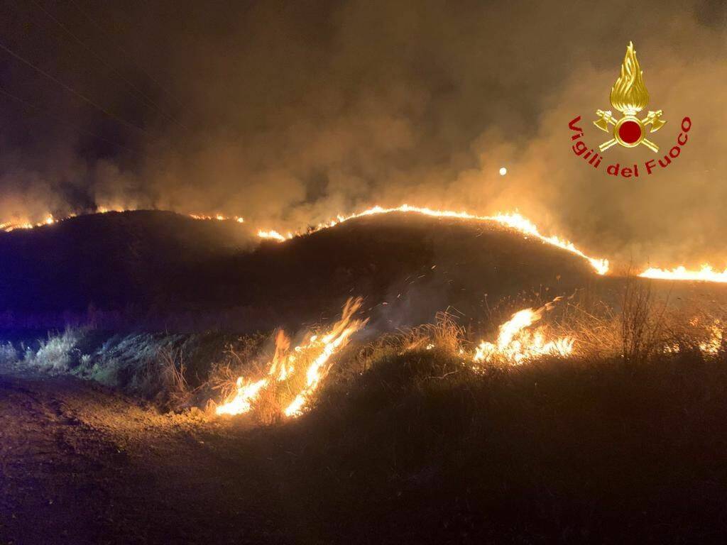 Incendi boschivi, in Basilicata prorogato il periodo di grave pericolosità