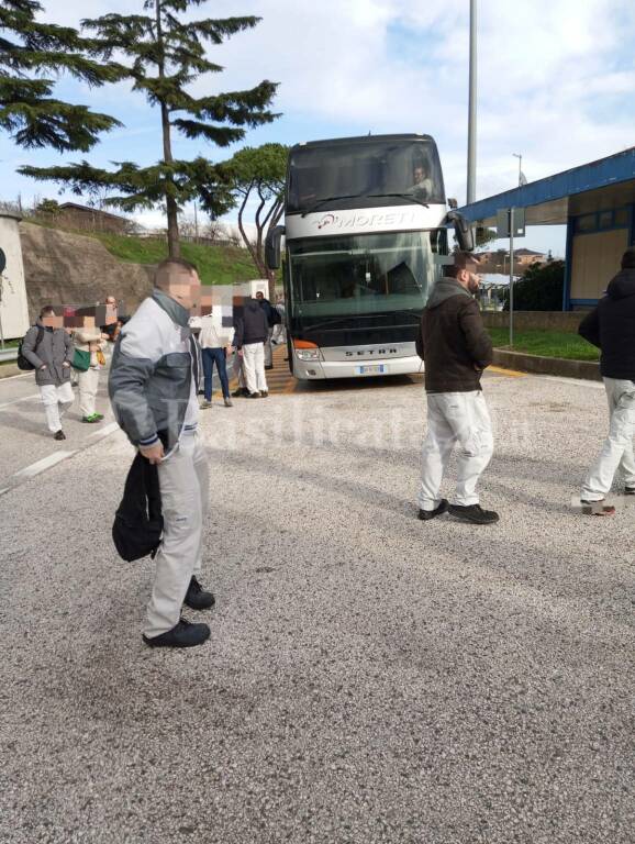 Stellantis: stop ai viaggi della ‘speranza’ verso Pomigliano
