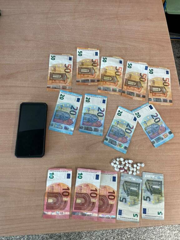 Spaccio di eroina a Potenza, arrestato 30enne trovato con 20 dosi