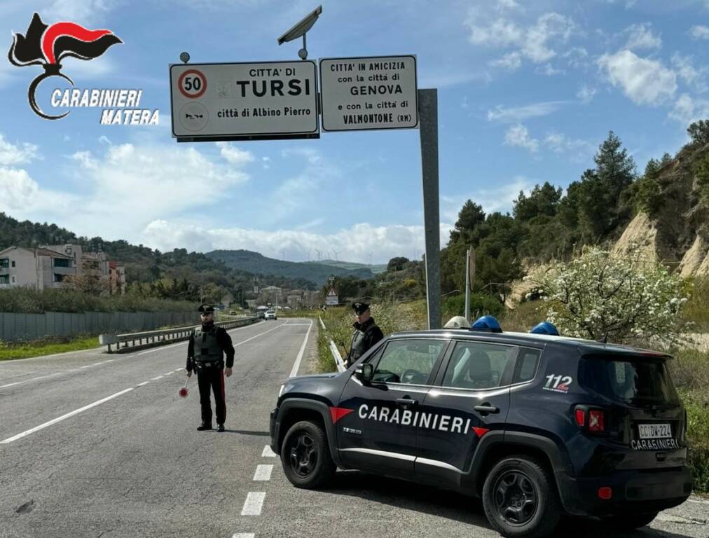 Trovato con eroina e cocaina, 48enne arrestato a Tursi