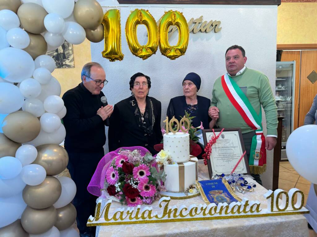 Ruoti, paese dei centenari: auguri alla signora Maria Incoronata Carlucci