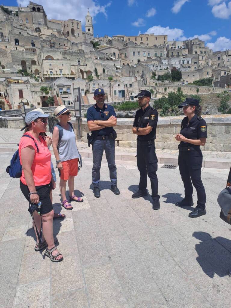 Polizia Matera e Policia Nacional